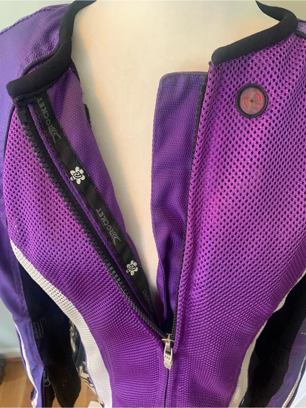 Joe Rocket Purple and White Women’s Mesh motorcycle Jacket, size M
